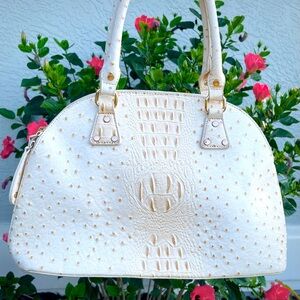 Price Firm • NWOT Imoshion Croc- Embossed Handbag